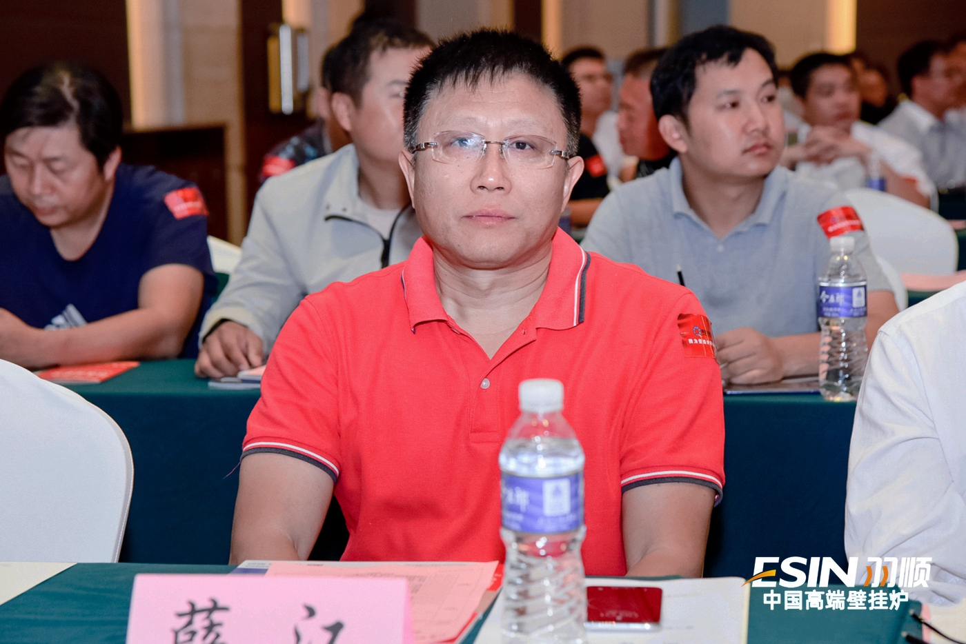 “五星級(jí)無冬計(jì)劃”有多牛？羽順壁掛爐告訴你！_威能壁掛爐售后