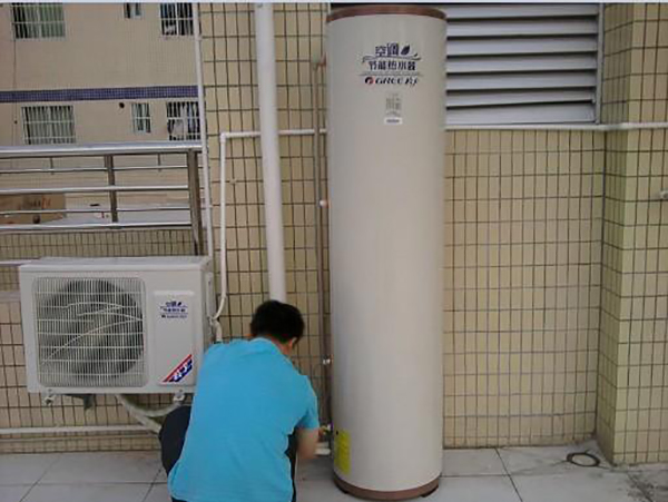 洗澡不看天，空氣能熱水器全年無休_空氣能取暖最好品牌