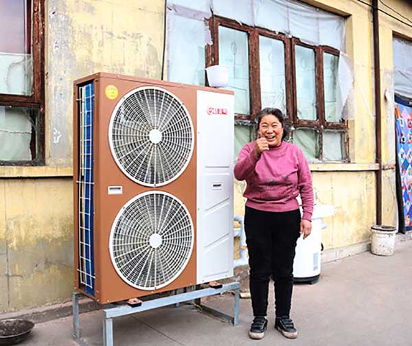 空氣源熱泵供暖真的省錢嗎？_空氣能加熱一噸水多少度電