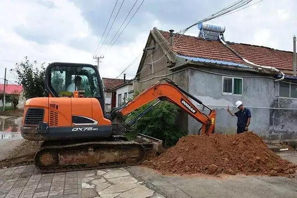 濰坊市加快推進農村清潔取暖工程建設_空氣能熱水器的好處在哪里