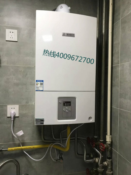 白家樓小區(qū)博世新之星28kw壁掛爐銷售安裝案例_德國壁掛爐品牌