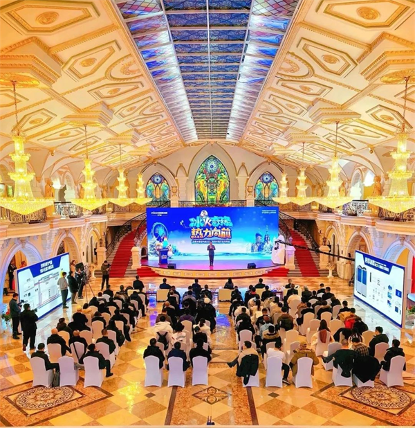 四季沐歌空氣能2024新技術(shù)新產(chǎn)品發(fā)布會，引領(lǐng)清潔能源新篇章_四季沐歌太陽能修理電話