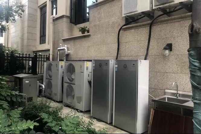 空氣能熱泵空調(diào)的能耗分析_歐必特空氣能控制面板圖解